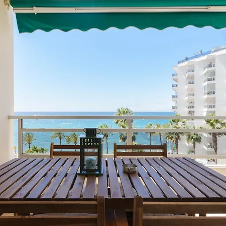 Imperator Sea Views Apartament *